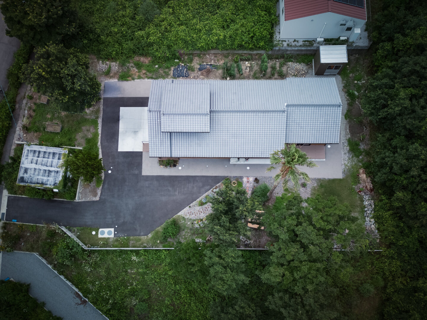 真上から見た木造住宅の外観